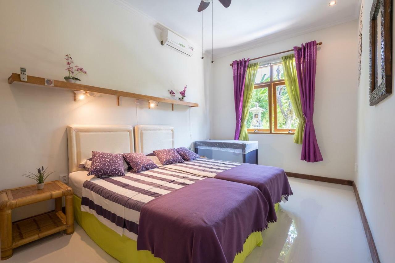 Dennis Holiday Bungalow Jasri Esterno foto