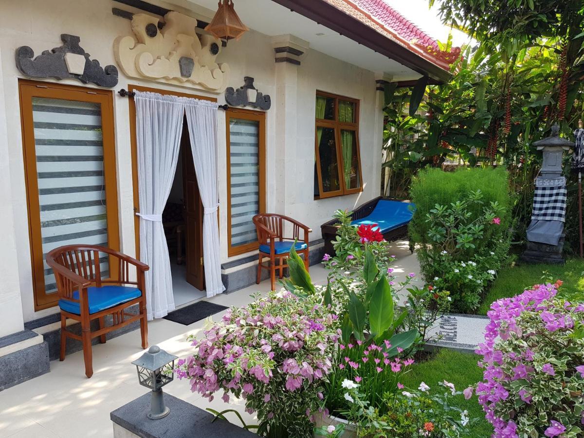 Dennis Holiday Bungalow Jasri Esterno foto